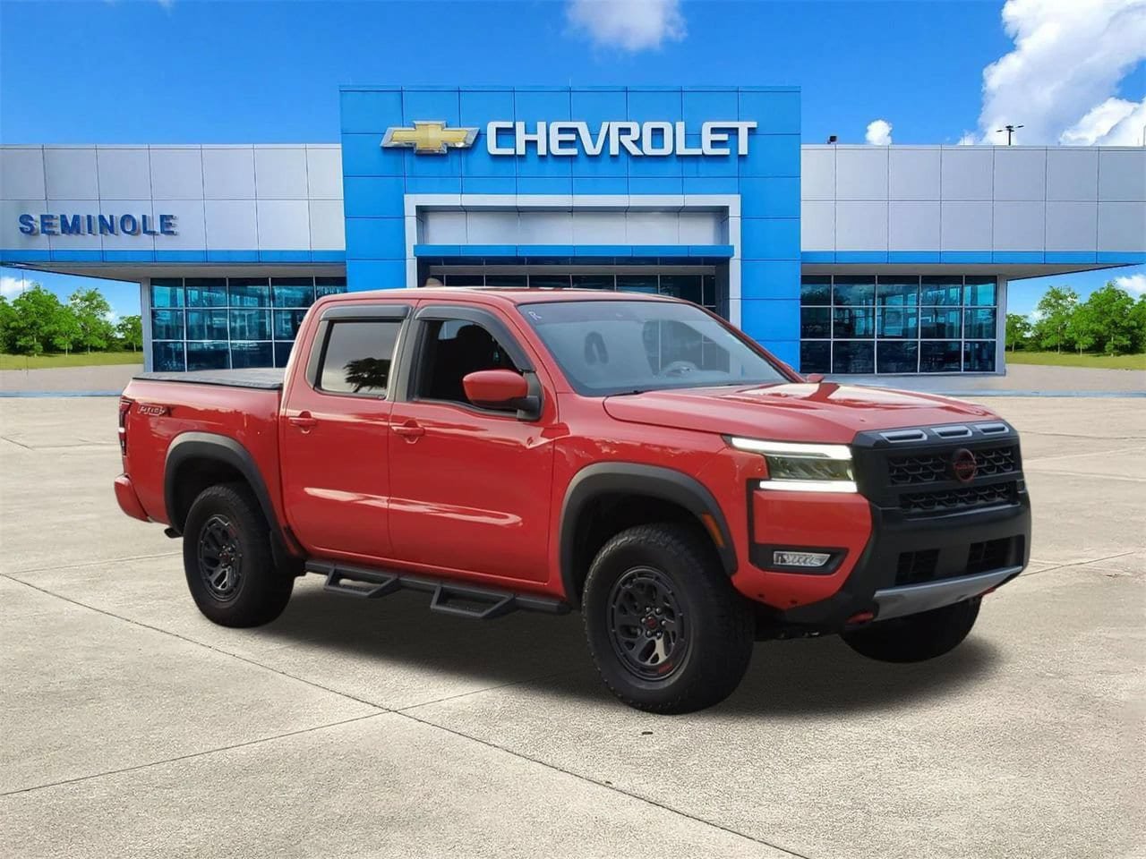 Used 2025 Nissan Frontier Pro-X RWD image 1