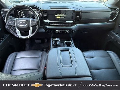 Used 2022 GMC Sierra 1500 Elevation w/ Elevation Premium Package AWD/4WD image 12