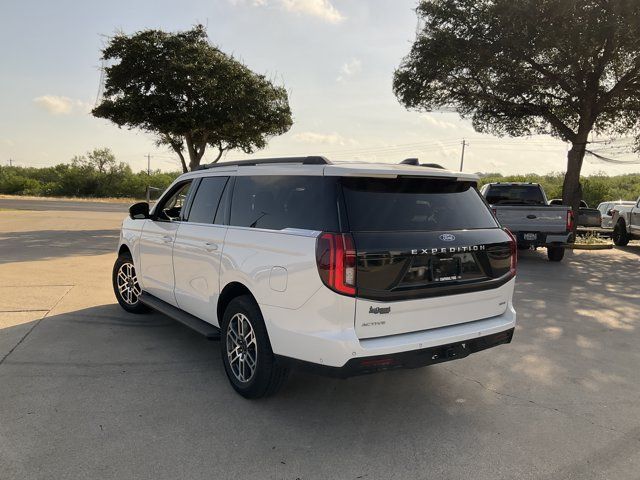 Used 2025 Ford Expedition Max Active AWD/4WD image 4