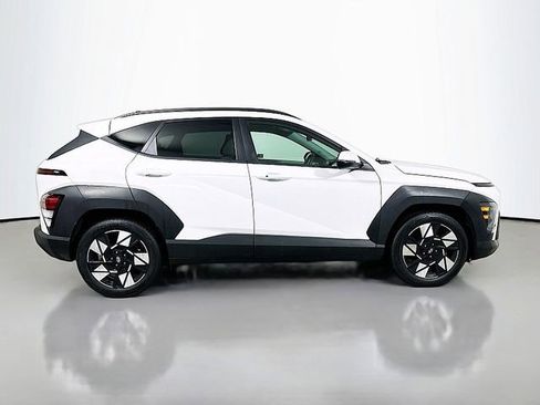 Used 2024 Hyundai Kona SEL FWD image 8