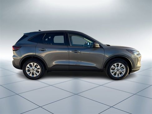 New 2026 Ford Escape Active w/ Tech Pack #1 image 3