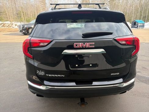 Certified 2018 GMC Terrain SLT w/ Preferred Package image 4