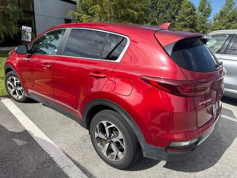 Used 2021 Kia Sportage LX FWD image 4