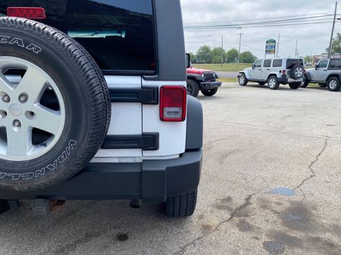 Used 2012 Jeep Wrangler Sport AWD/4WD image 44