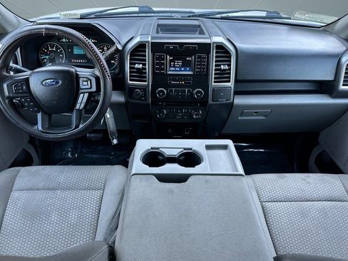 Used 2016 Ford F150 XLT image 15