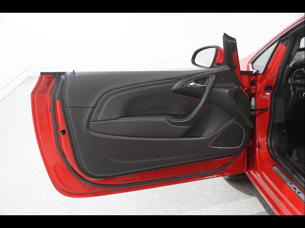 Used 2019 Buick Cascada Sport Touring FWD image 5