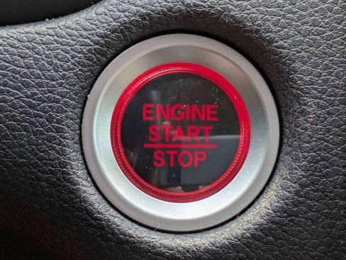 Used 2018 Honda CR-V Touring image 35