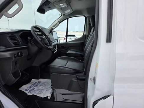 New 2026 Ford Transit 150 Low Roof RWD image 4