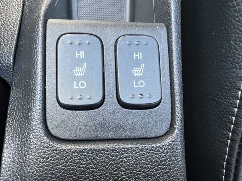 Used 2016 Honda Fit EX-L image 16