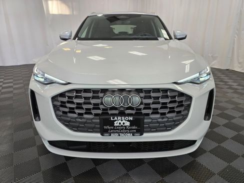 New 2025 Audi Q5 Premium Plus image 9