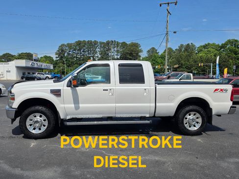 Used 2010 Ford F250 XL AWD/4WD image 2