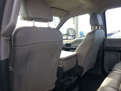 Used 2019 Ford F450 XL w/ Power Equipment Group image 9