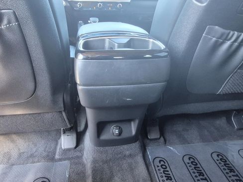 Used 2020 Kia Telluride S FWD image 16
