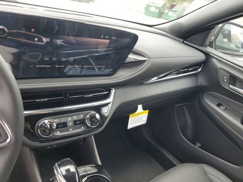 New 2026 Buick Envista Sport Touring w/ Convenience I Package FWD image 26