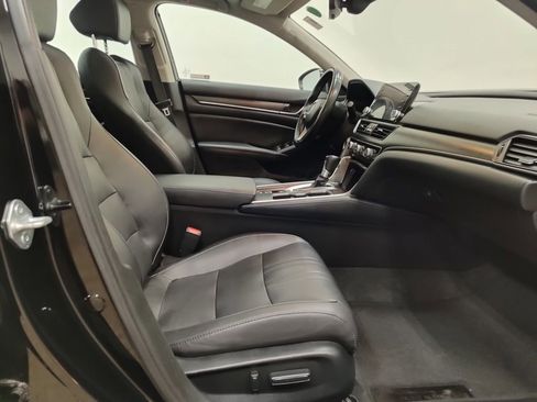 Used 2021 Honda Accord EX-L image 18