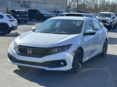 Used 2021 Honda Civic Sport image 2