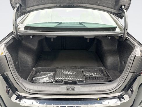 Used 2023 Nissan Altima 2.5 SV AWD/4WD image 18