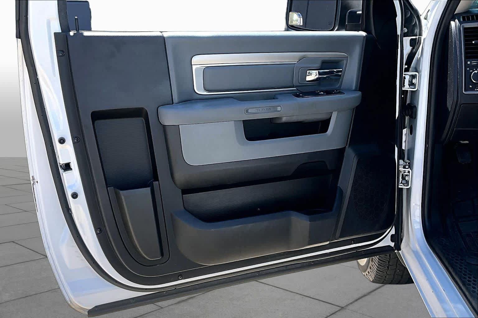 Used 2019 RAM 1500 Tradesman w/ Power & Remote Entry Group RWD image 17