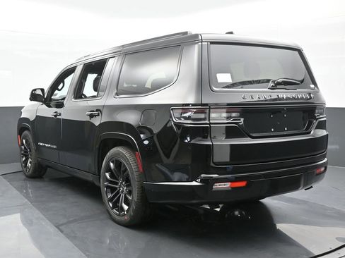 Used 2024 Jeep Grand Wagoneer Series II w/ Quick Order Packagew 28T image 4