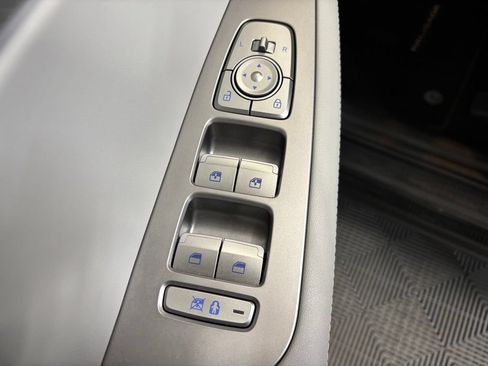 Used 2023 Hyundai Palisade SE AWD/4WD image 12