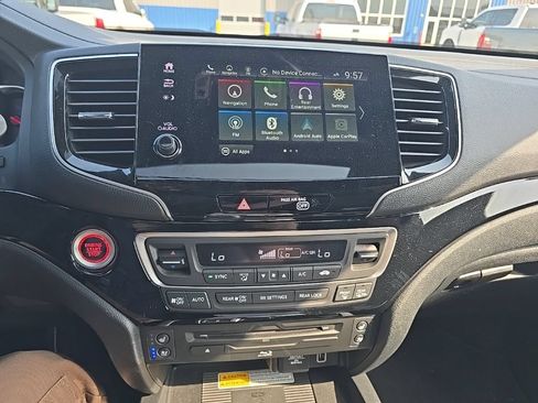 Used 2022 Honda Pilot Elite image 31
