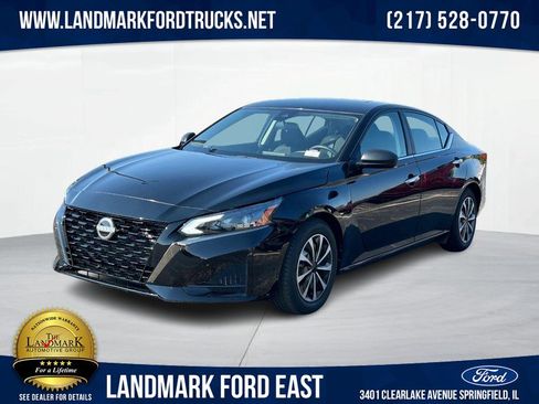 Used 2024 Nissan Altima 2.5 S image 1