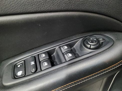 Used 2017 Jeep Compass Latitude w/ Popular Equipment Group AWD/4WD image 27
