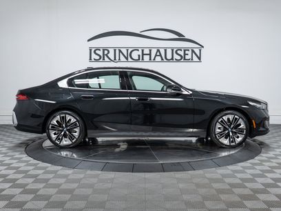 Used 2026 BMW 530i xDrive w/ Premium Package