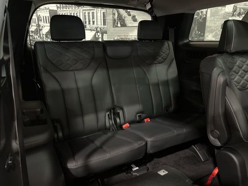 Used 2022 Hyundai Palisade Limited AWD/4WD image 27