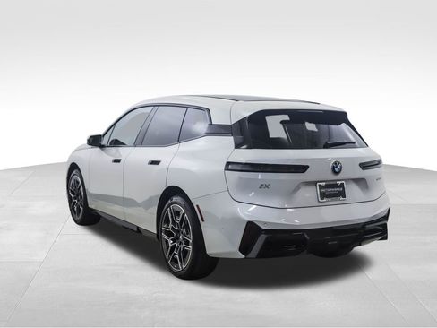 Used 2026 BMW iX xDrive45 w/ M Sport Package image 3