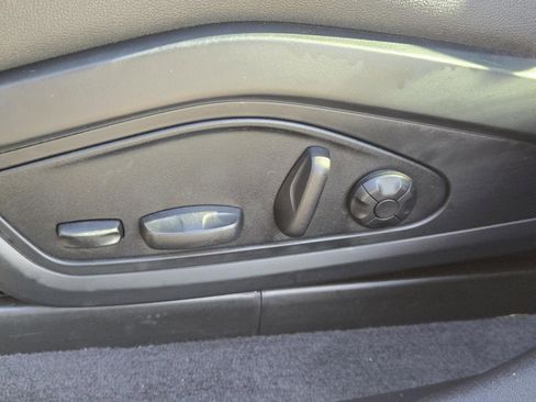 Used 2022 Audi e-tron GT Premium Plus image 23