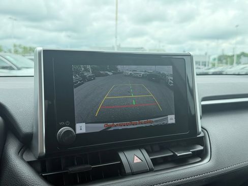 Used 2024 Toyota RAV4 XLE FWD image 18