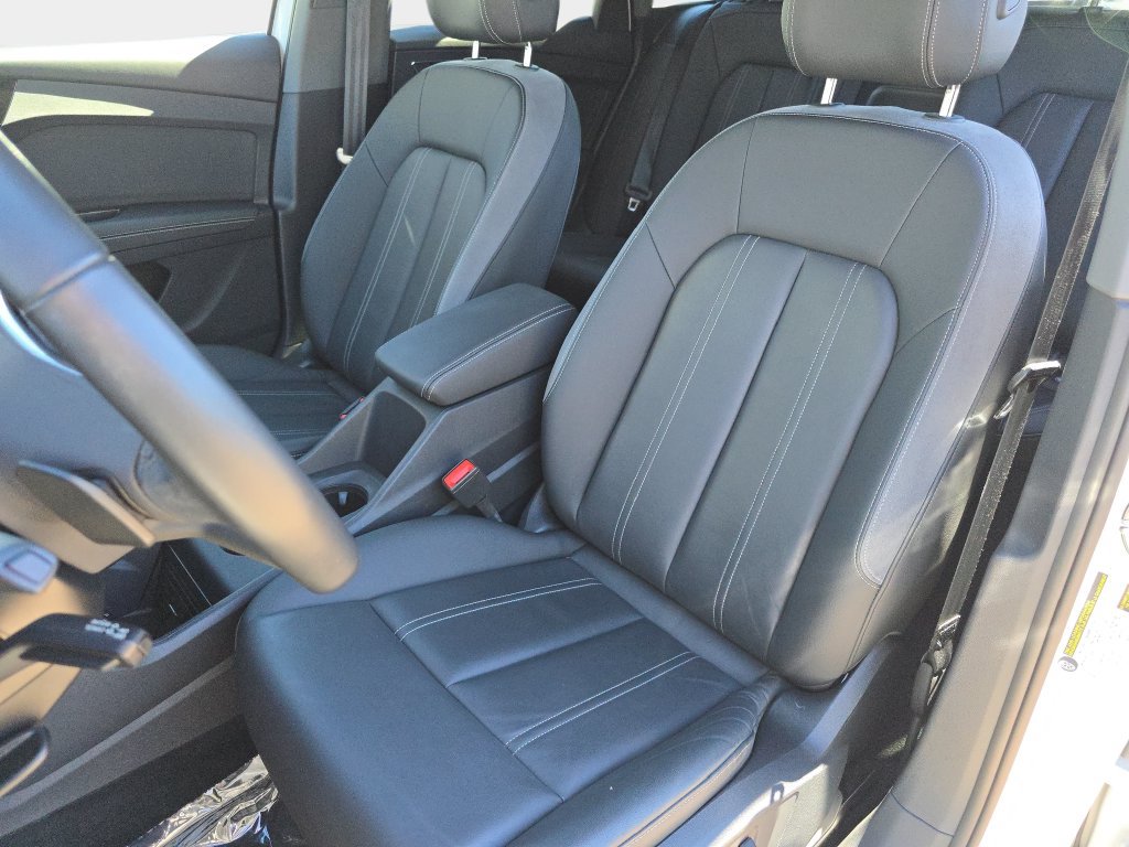 Used 2024 Audi Q4 e-tron Premium w/ Convenience Package AWD/4WD image 15