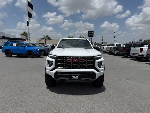 Used 2026 GMC Canyon AT4X AWD/4WD image 2