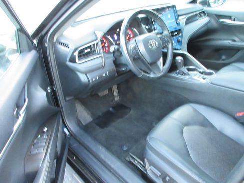 Used 2024 Toyota Camry XSE FWD image 12