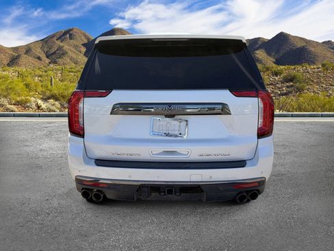 Certified 2023 GMC Yukon XL Denali Ultimate AWD/4WD image 4
