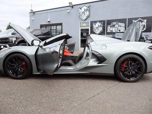Used 2024 Chevrolet Corvette Stingray Premium Conv w/ Battery Protection Package RWD image 28