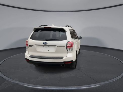 Used 2018 Subaru Forester 2.5i Premium image 7
