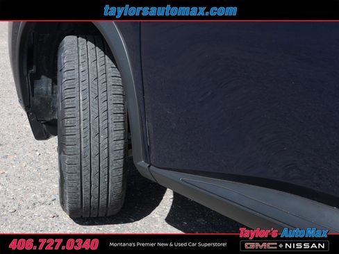 Used 2025 Nissan Rogue SV image 33