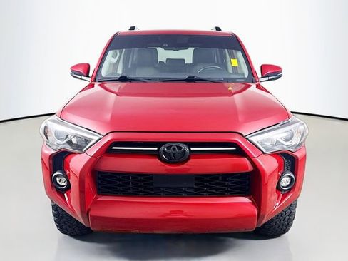 Used 2022 Toyota 4Runner SR5 Premium AWD/4WD image 2