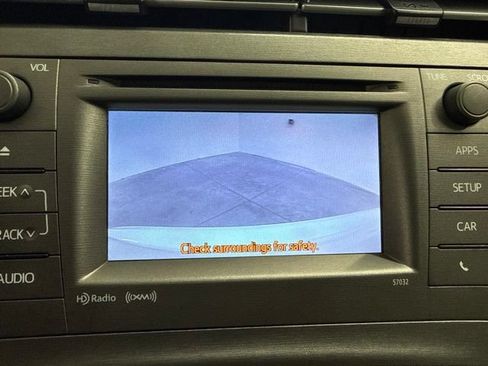 Used 2014 Toyota Prius Three FWD image 33