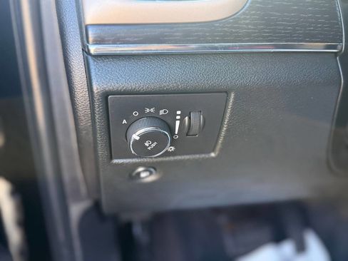 Used 2015 Jeep Grand Cherokee Summit w/ Platinum Series Group image 44