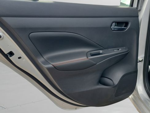New 2025 Nissan Versa SR w/ Trunk Package FWD image 8