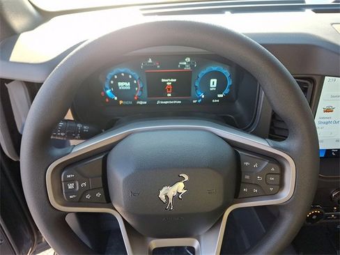 New 2025 Ford Bronco 4-Door image 14