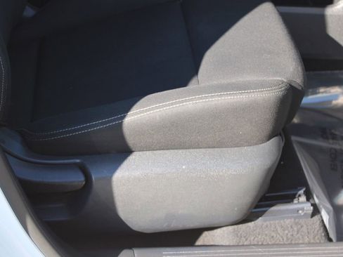 Used 2023 Nissan Rogue S image 20