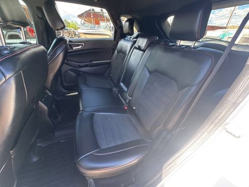 Used 2020 Ford Edge ST-Line FWD image 13