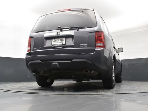 Used 2015 Honda Pilot Touring image 23