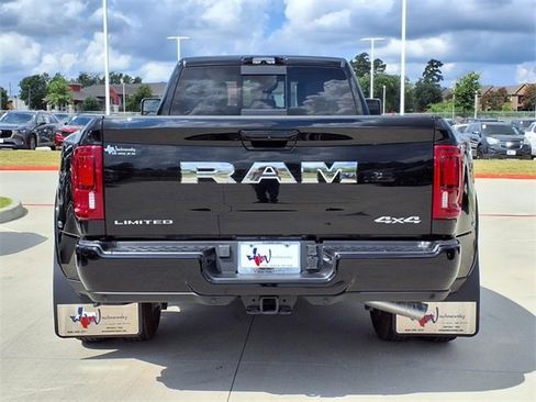 New 2026 RAM 3500 Limited image 10