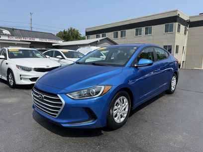 Used 2017 Hyundai Elantra SE w/ Cargo Package