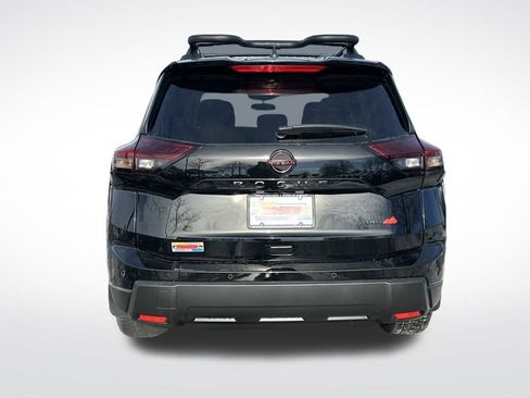 New 2026 Nissan Rogue SV image 4